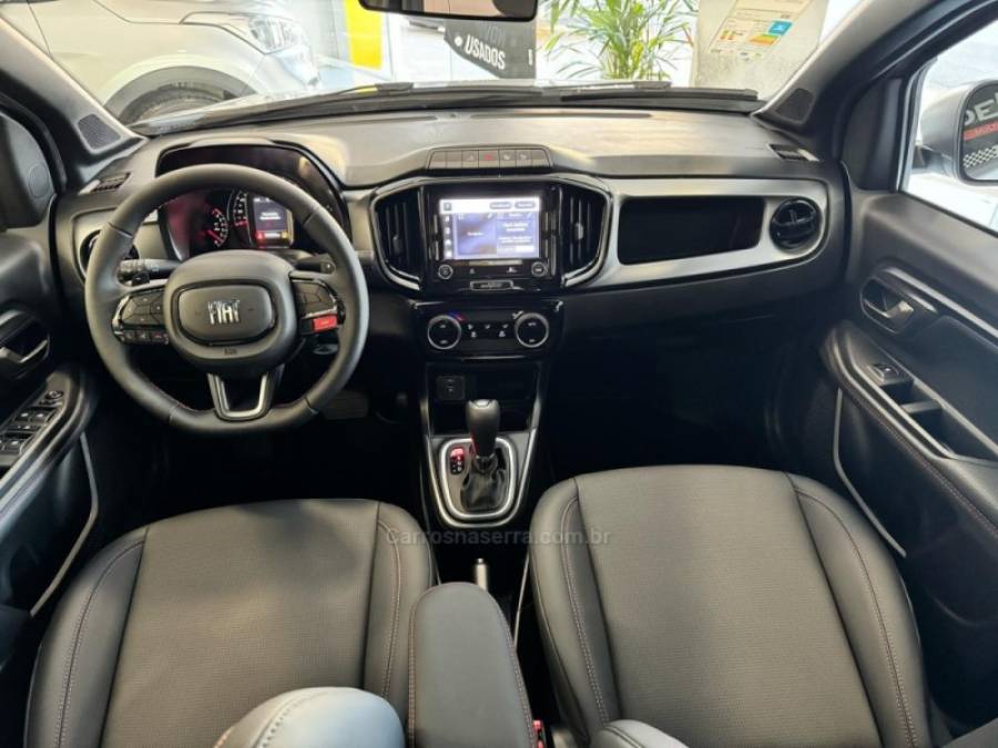 FIAT - STRADA - 2025/2026 - Prata - Sob Consulta