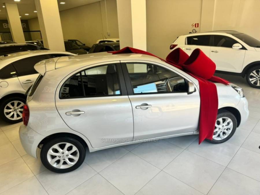 NISSAN - MARCH - 2019/2020 - Prata - R$ 58.900,00
