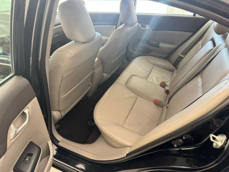 HONDA - CIVIC - 2012/2013 - Preta - R$ 69.900,00