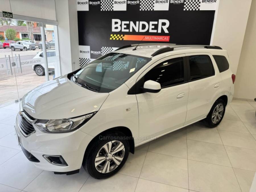 CHEVROLET - SPIN - 2023/2024 - Branca - R$ 114.900,00