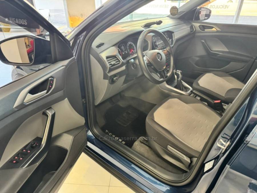 VOLKSWAGEN - T-CROSS - 2019/2020 - Azul - R$ 105.900,00