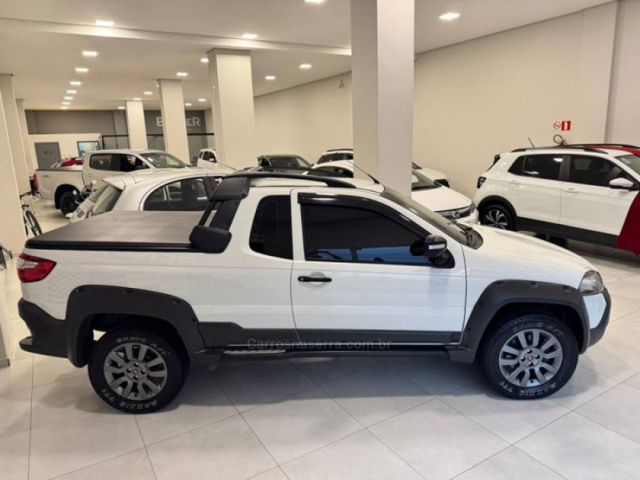 FIAT - STRADA - 2014/2014 - Branca - R$ 59.900,00
