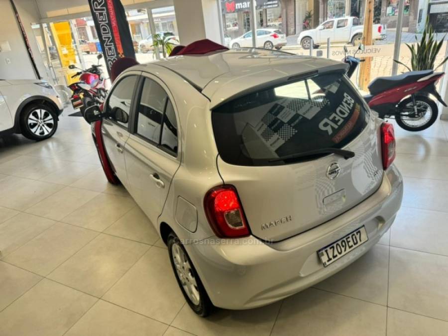 NISSAN - MARCH - 2019/2020 - Prata - R$ 58.900,00