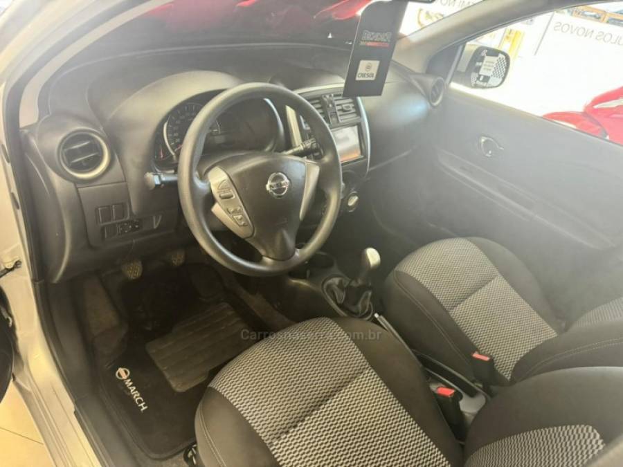 NISSAN - MARCH - 2019/2020 - Prata - R$ 58.900,00