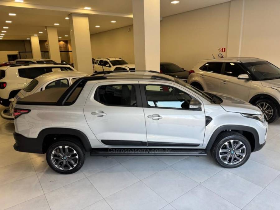 FIAT - STRADA - 2025/2026 - Prata - Sob Consulta